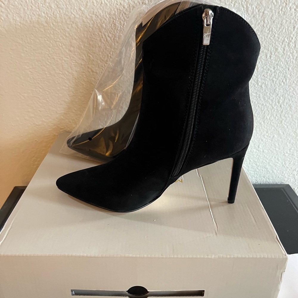 Marc Fisher ankle Boots 8.5